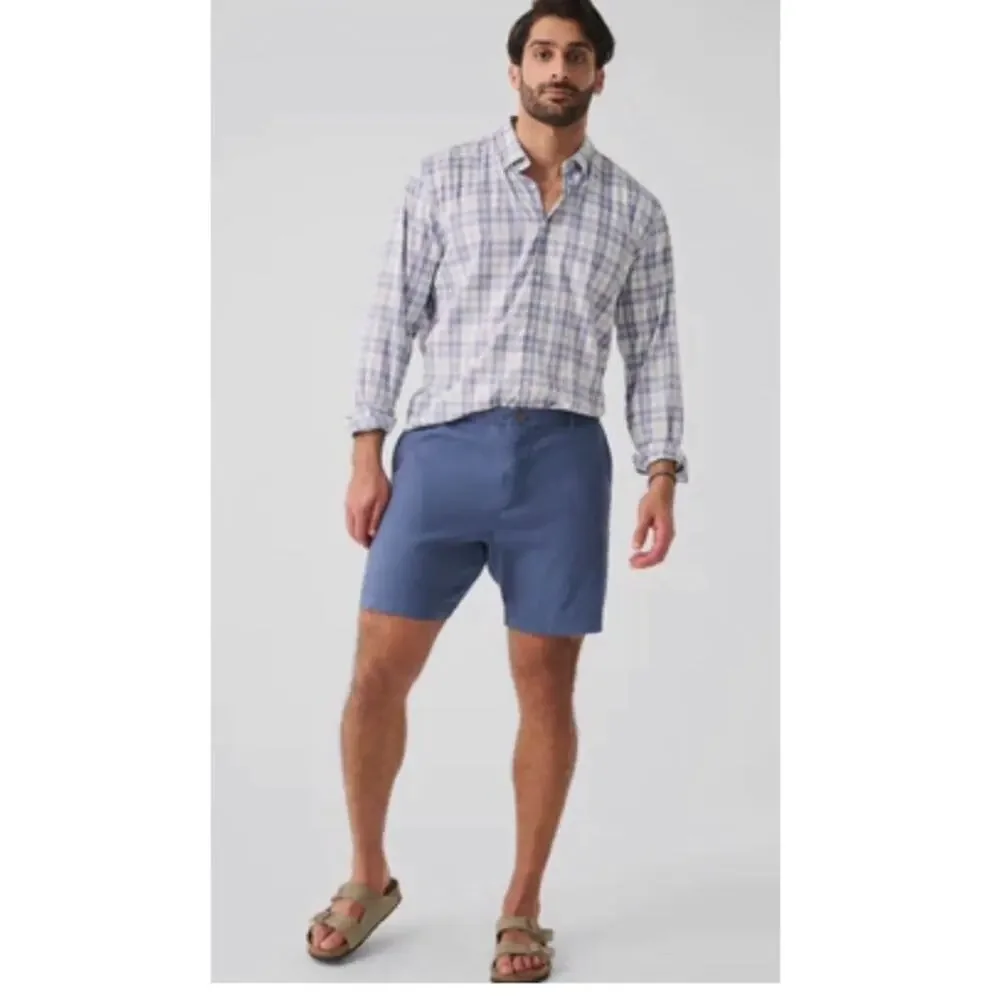 Faherty Tradewinds Shorts in Blue.